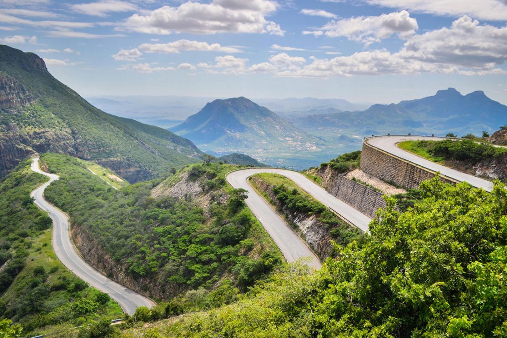 Africa: Angola's Serra da Leba high mountain pass